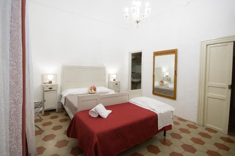 BIANCA ROOMS - image 20