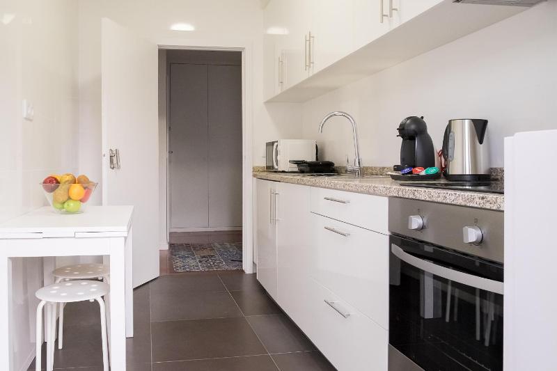 Simon Guest Apartments - image 12