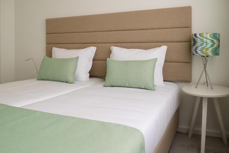 Simon Guest Apartments - image 13