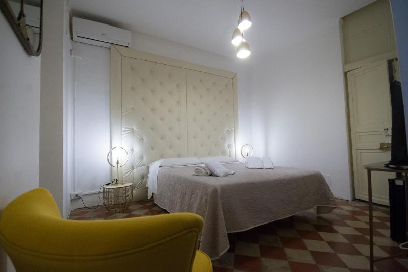 BIANCA ROOMS - image 32