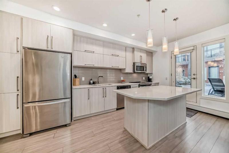 Cozy Modern Mission 1 BR 5minDT Heated Prk SPA - image 16