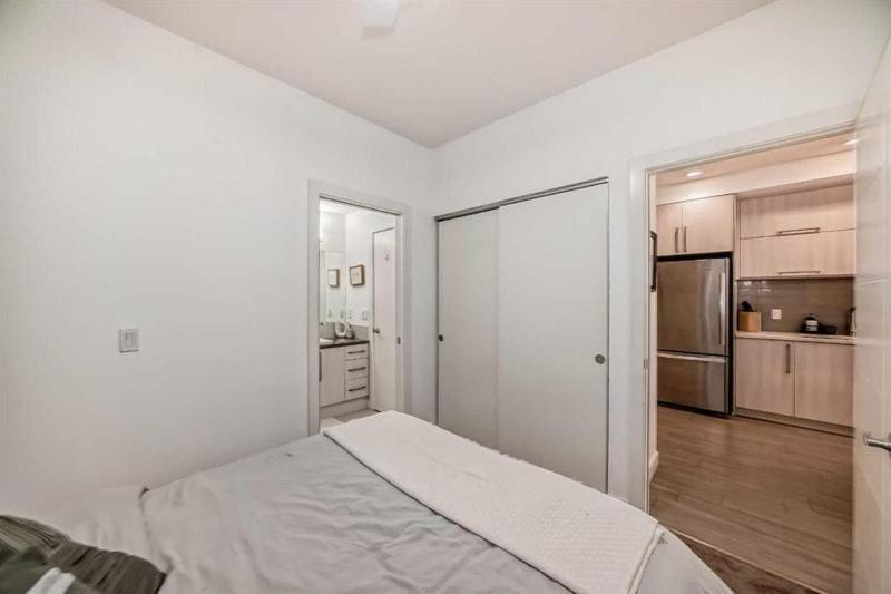 Cozy Modern Mission 1 BR 5minDT Heated Prk SPA - image 7