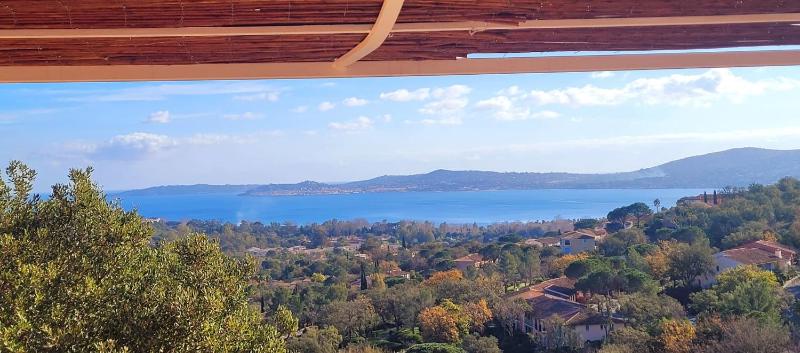 Rare pearl with pool and beautiful sea view - image 9