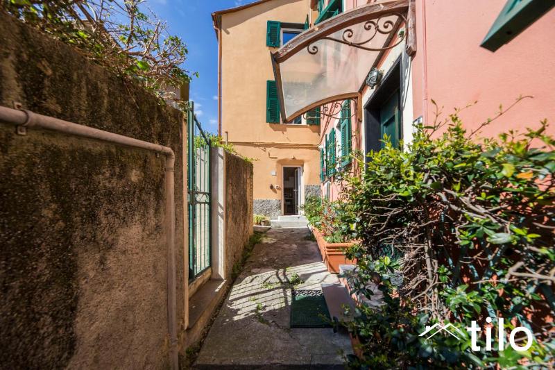 Beach 1Min | Sea View| 2BR| A/C| by Tilo - image 2