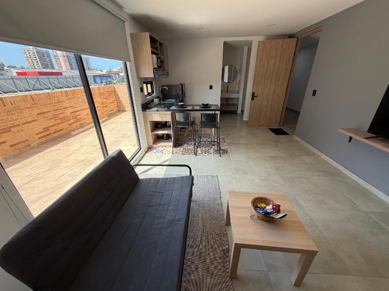 Deluxe Suite with Terrace - image 25