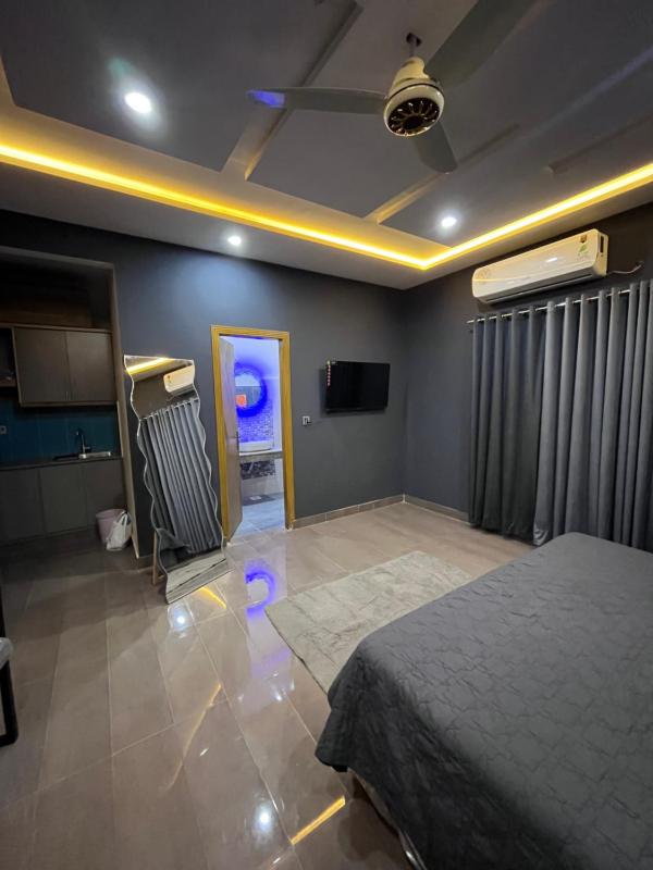 Livora stays Modern studio apartment - image 8
