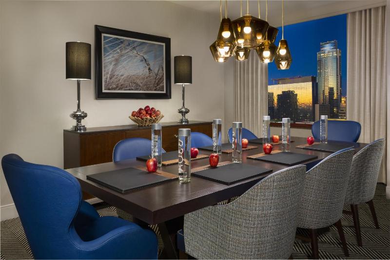 Hilton Austin - image 26