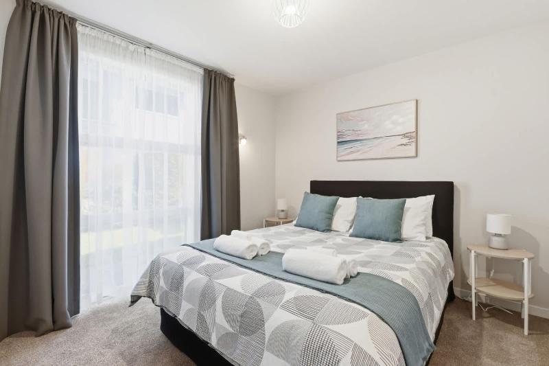 Kowhai Views - Stylish & Modern in Great Location - image 18