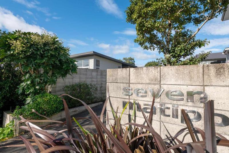 Kowhai Views - Stylish & Modern in Great Location - image 17