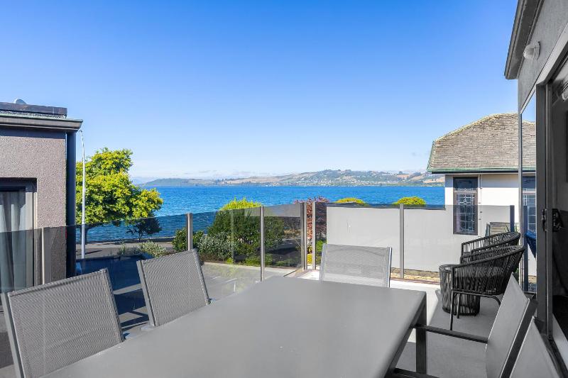 Gather Taupo - Lakeview - Spa Pool - image 22