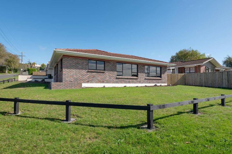 Base Camp on Matipo - Great Location with Games Room - image 18