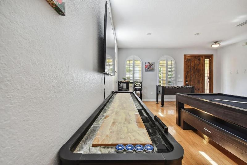 Game Room House Sleeps 12 Near Everything Tampa - image 39