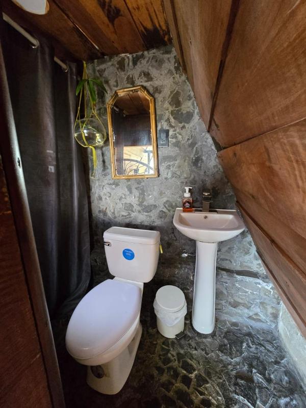 Hastinapura Romantic A-Frame Cabin with Jacuzzi - image 8
