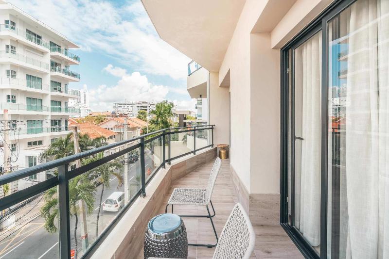 Piantini Gem Modern Apartment with Amenities - image 15