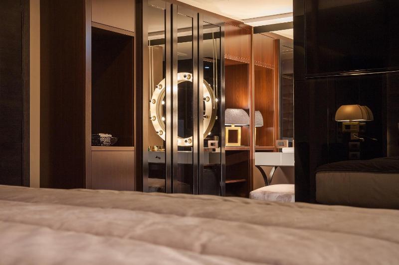 Junior Suite image 2