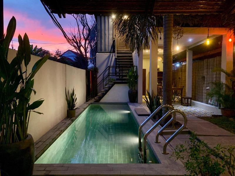 Luna House Container flat private swimming pool - image 10