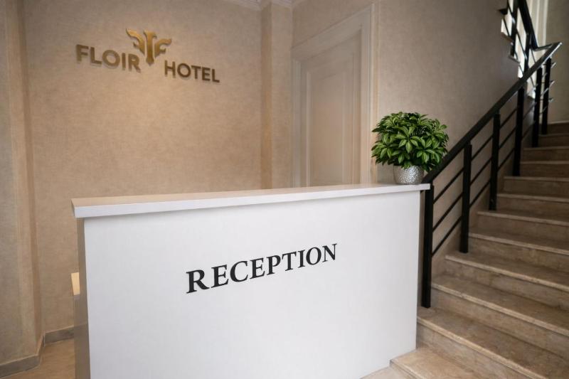 Shkoder City Center - Floir Hotel - image 11