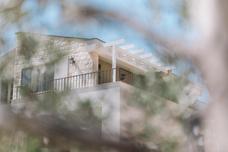 Val D'or Olive Village - image 9