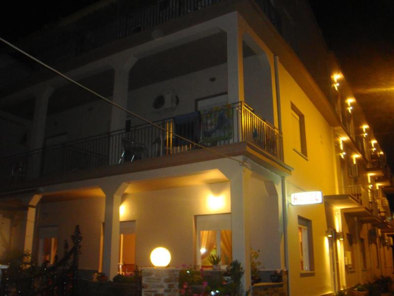 Hotel Karagianni - image 9