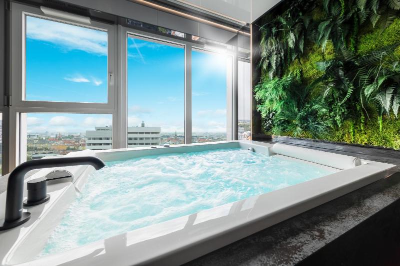 Apartamenty Quorum z Jacuzzi z Widokiem na Odrę by BQQK - image 3