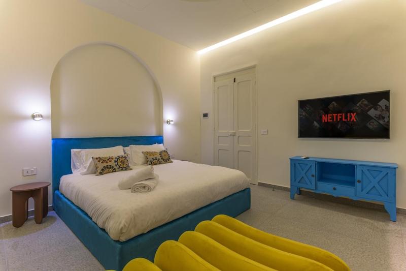 SÀWĀ Noor 1BR Golden Dome Apt in Mar Mikhael - image 16