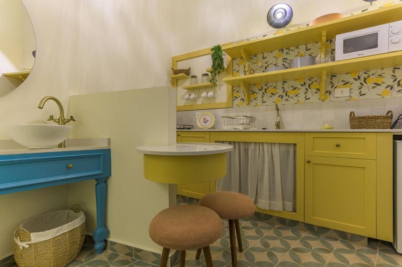SÀWĀ Noor 1BR Golden Dome Apt in Mar Mikhael - image 7