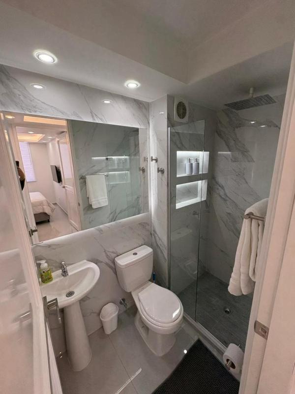 Skyline Oasis Luxury 2BR with Pool Near Beach - image 24