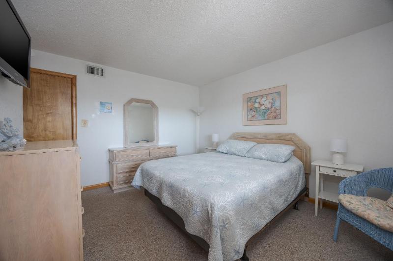 5601 - Gardiners Heron Cove - image 3