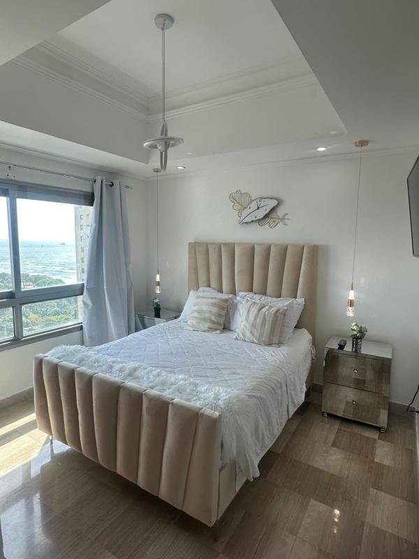 Apartamento con vista mar y la ciudad La Paz en Malecón Santo Domingo - image 5