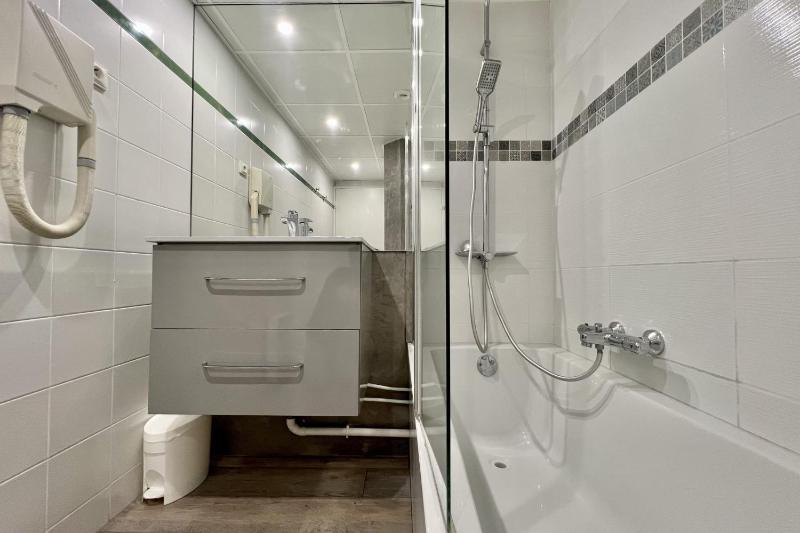 Nice studio with balcony located in Fréjus - image 8