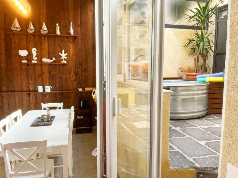 Basso 61 Urban Oasis with Private Mini Pool & Courtyard - Families & Groups - image 44