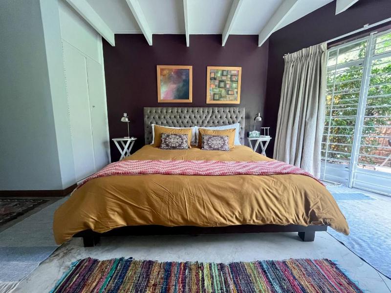 Boho Bliss 3 Bedroom Home with Exceptional Garden - image 6