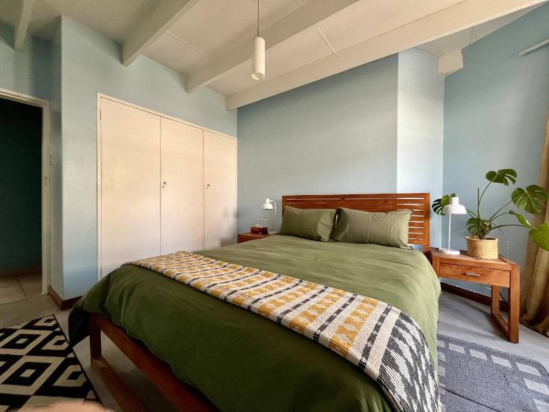 Boho Bliss 3 Bedroom Home with Exceptional Garden - image 16
