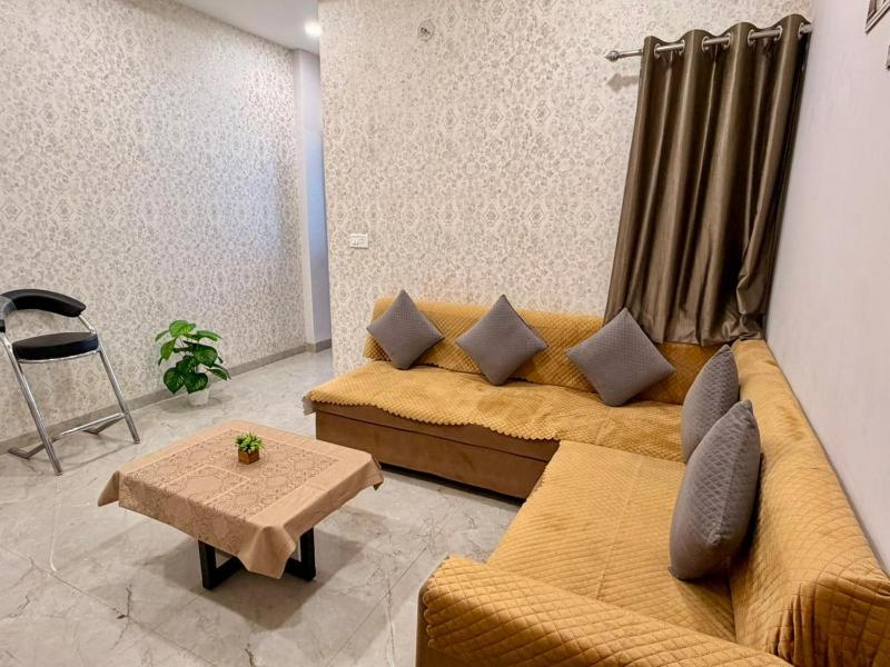 Lavender Living Comforts Stay - image 9