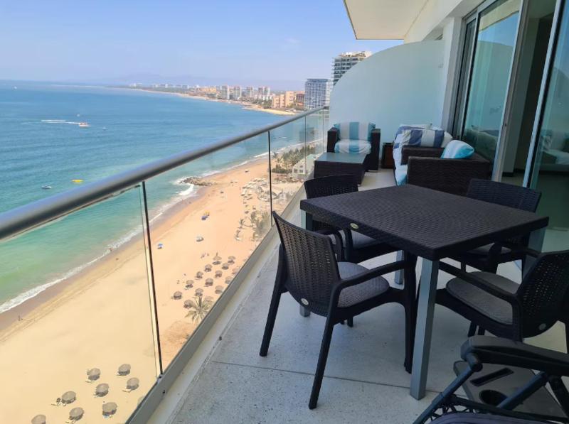 Peninsula Puerto Vallarta beachfront condos - image 16