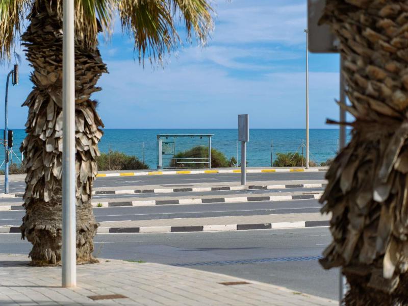 Ibis Hotel Alicante - image 8