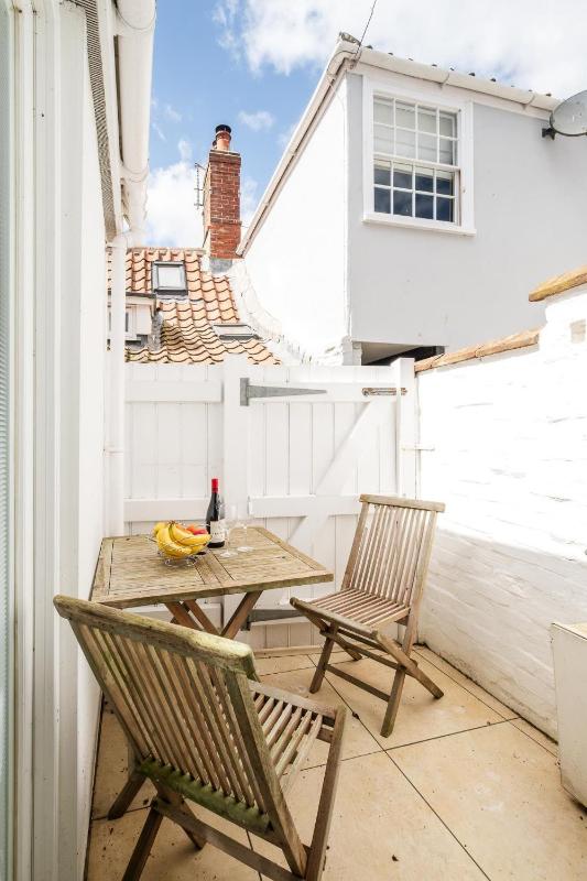 Magenta - A stunning Seafront house with lovely and uninterrupted Beach Views - Aldeburgh Coastal Cottages - image 30
