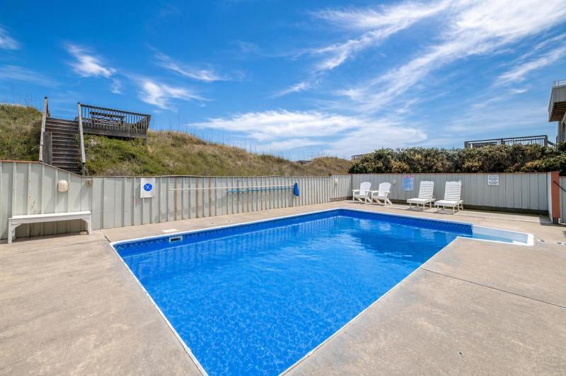 Big Daddy's - Nags Head MP 11 Oceanfront Pool Hot Tub Pool Table Flex Stays Pets OK - image 38