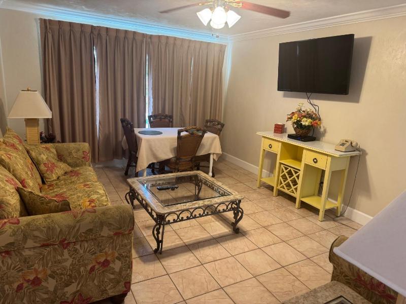 Sierra Suites - image 31
