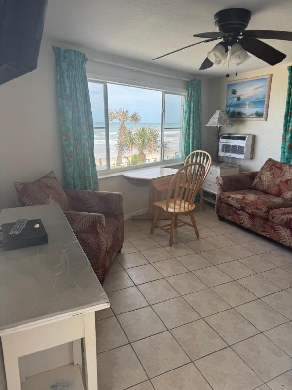 Sierra Suites - image 7