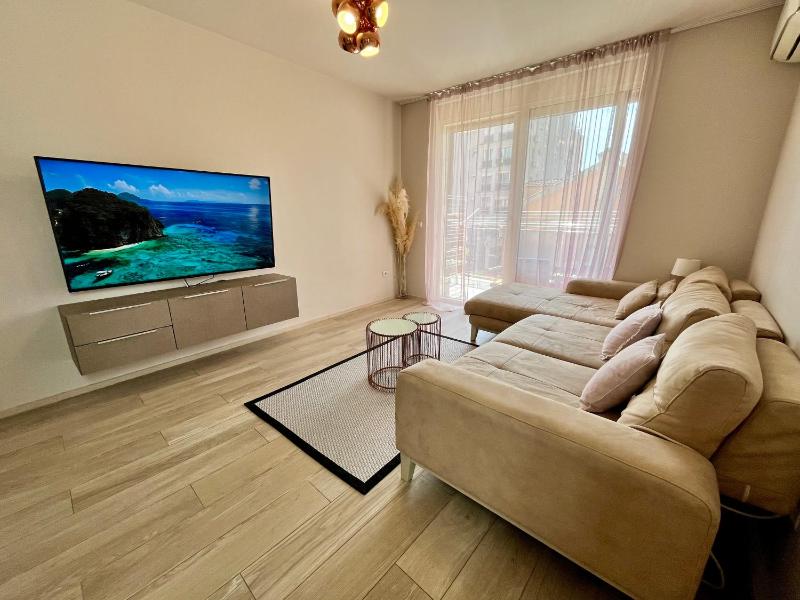 Atina apartment city centre Budva luxurious near Old city - image 7
