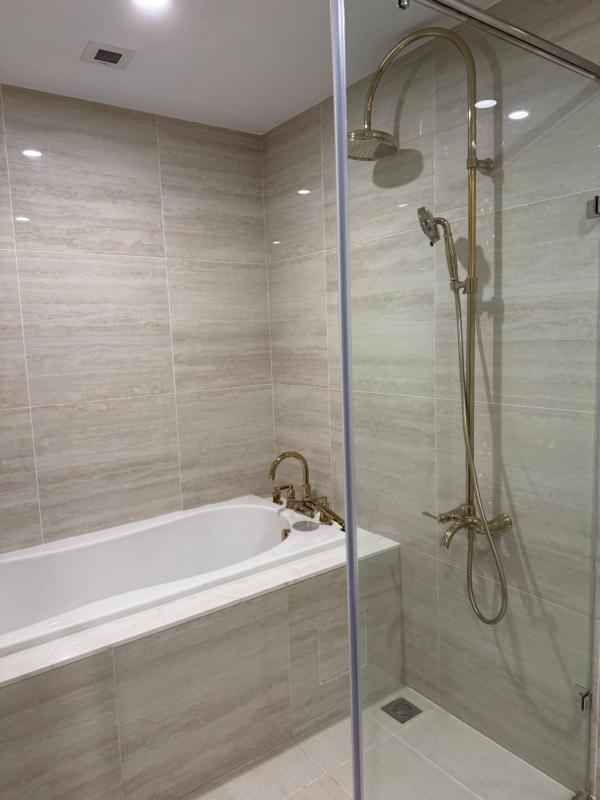 BRG Premium Apartments - image 17