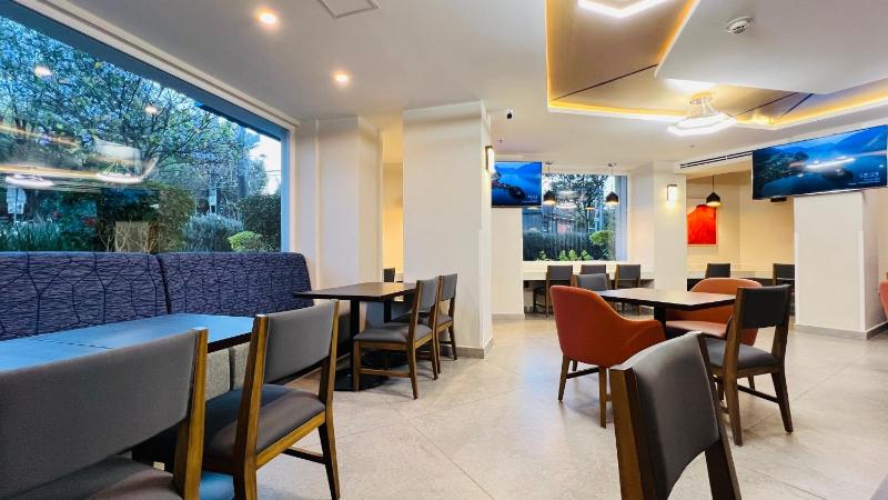 Hotel Roosevelt - image 35