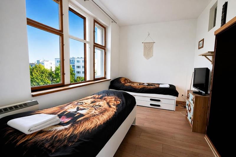 Apartament z sypialnią w szafie Narnia Sopot by MC Apart - image 10
