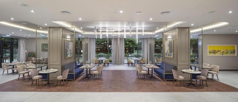 DoubleTree by Hilton Plovdiv Center - image 36