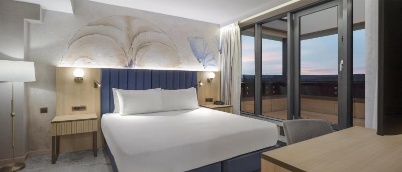 DoubleTree by Hilton Plovdiv Center - image 41
