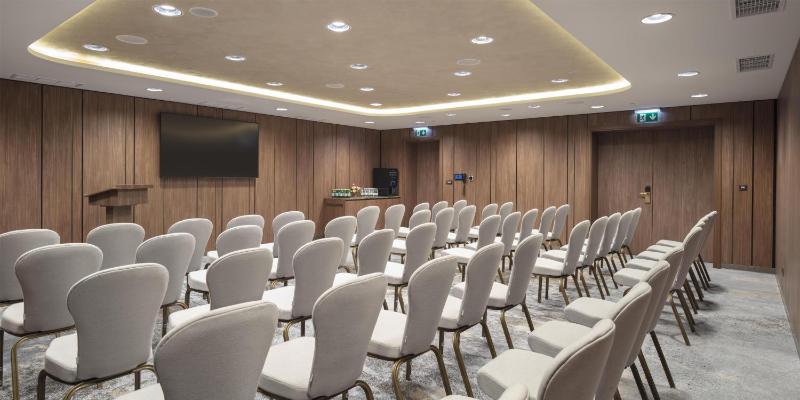 DoubleTree by Hilton Plovdiv Center - image 23