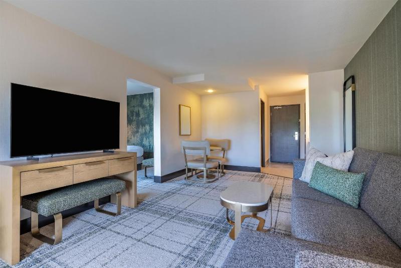 The Newberry Hotel Bend Tapestry Collection by Hilton - image 46