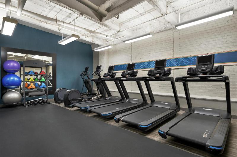 Hampton Inn & Suites New Orleans Downtown (French Quarter Area) - image 6