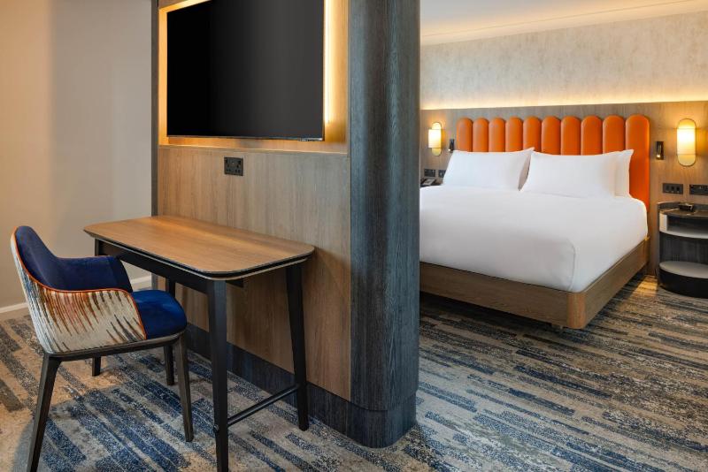 Hilton Leeds City - image 10